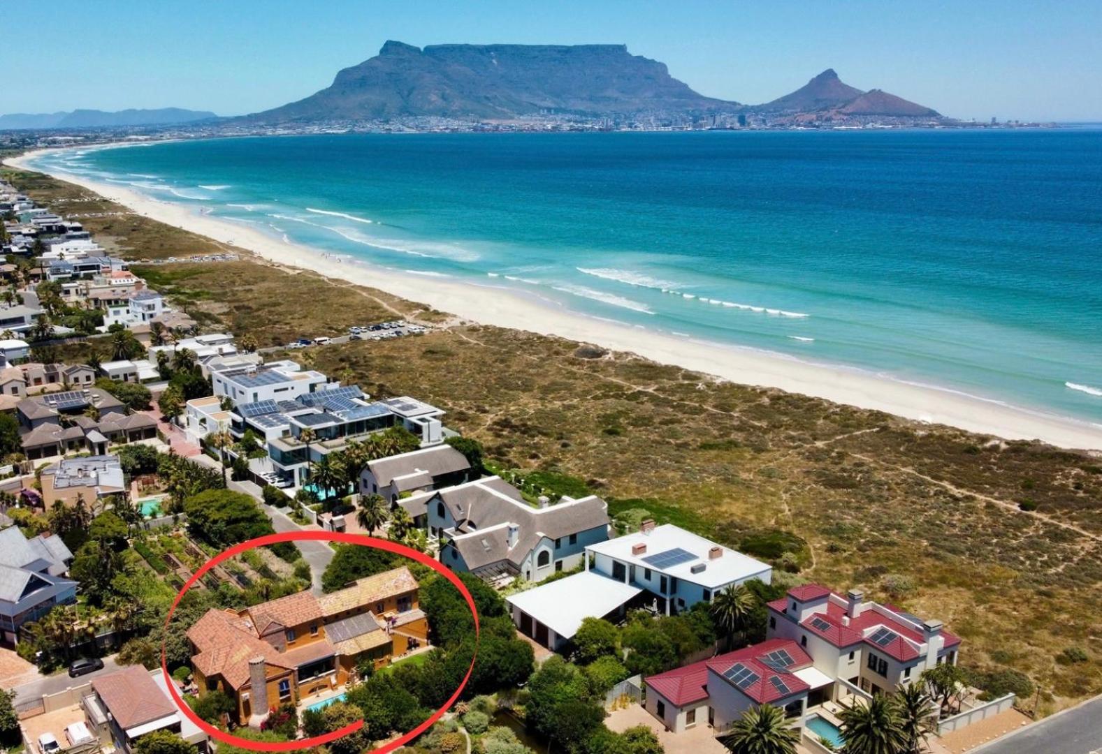 Sunset Beach Holiday Accommodation Kaapstad Buitenkant foto